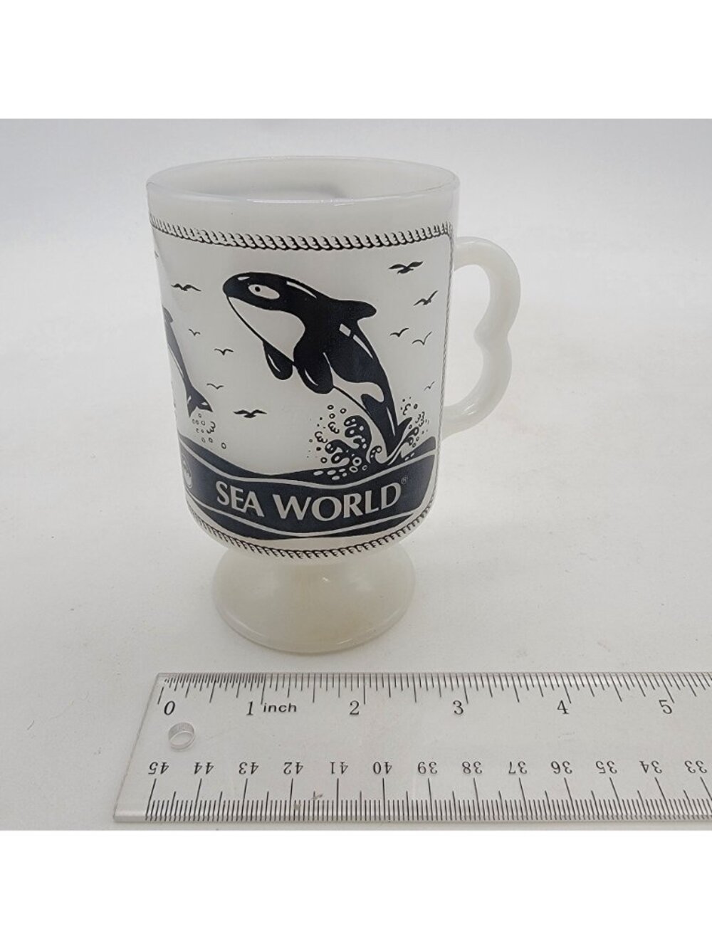 Vintage Sea World Footed Milk Glass Mugs Set Of 2 With Orca Whale Design - Picture 9 of 9